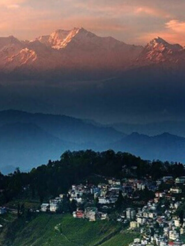 15 Scenic Tourist Places In Darjeeling In 2023